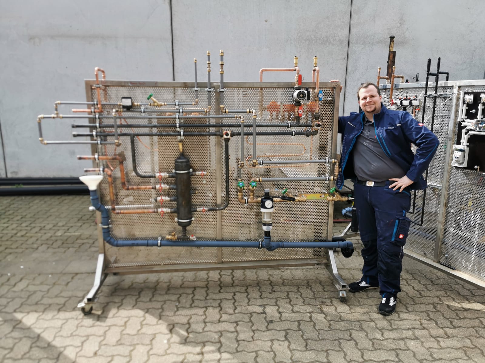 Dennis Gauß: Ihr Energieberater                                  mit der „Lizenz zum Anpacken“ in Mainz